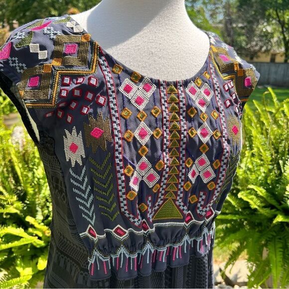 Anthropologie One September Navy Embroidered Tunic size Small - Picture 3 of 7